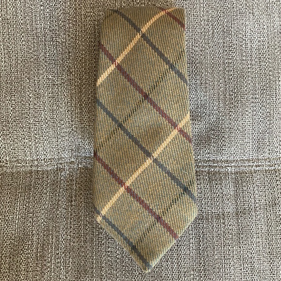 Burberry | VTG wool plaid neck tie. - Picture 1 of 3